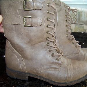 Rampage Boots